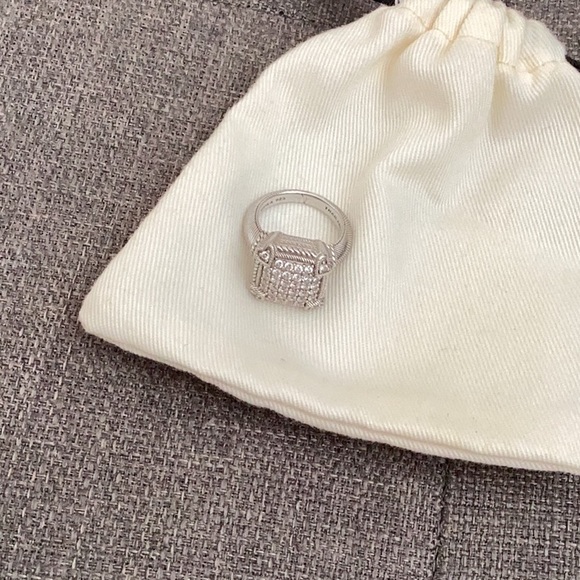 💎Judith R Stunning 🤩 - Picture 2 of 4